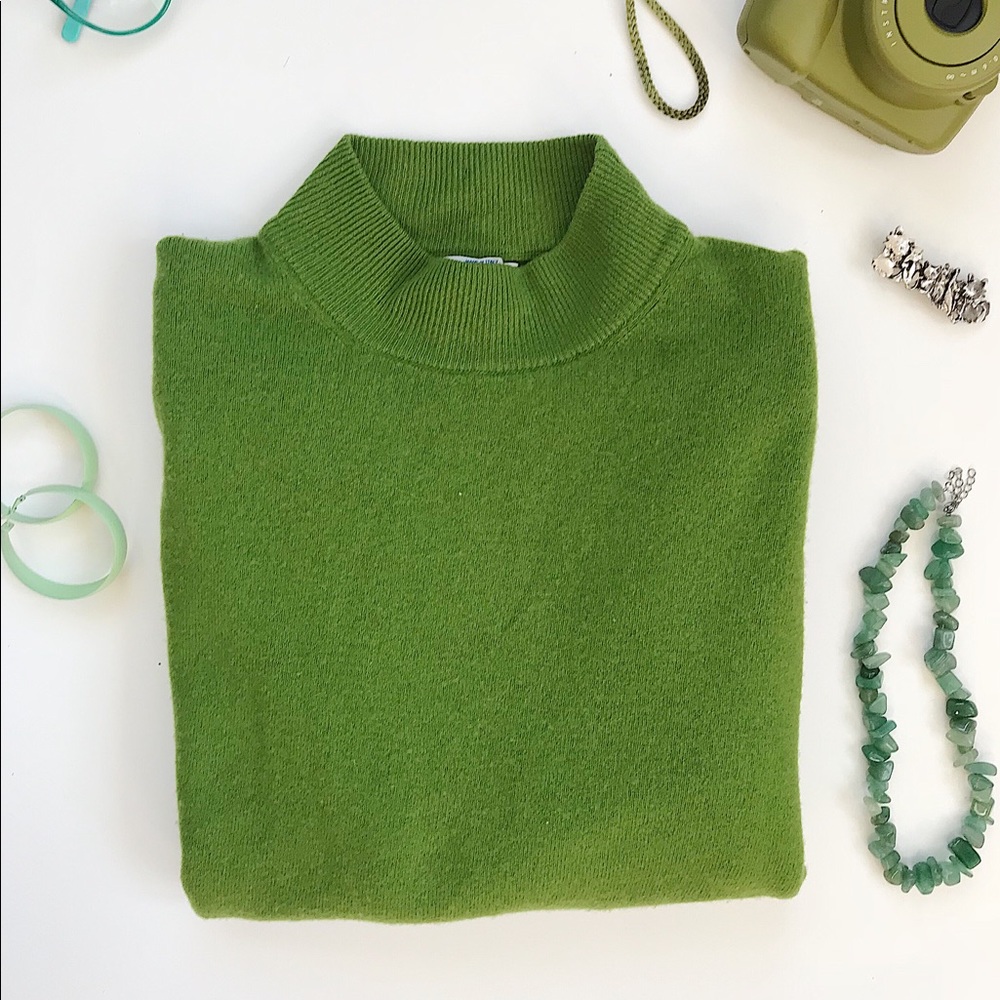 Green Lambswool Knit Sweater